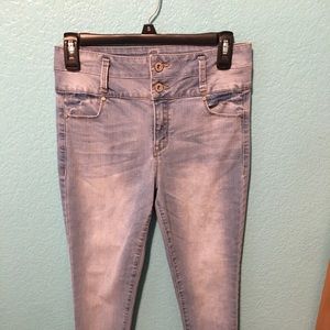Tinseltown skinny jeans size 7